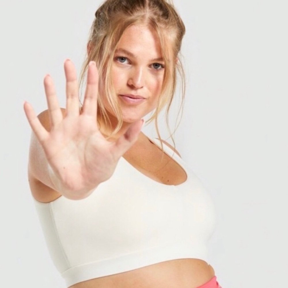 Gymshark xWhitney Simmons Sports Bra- Unbleached S